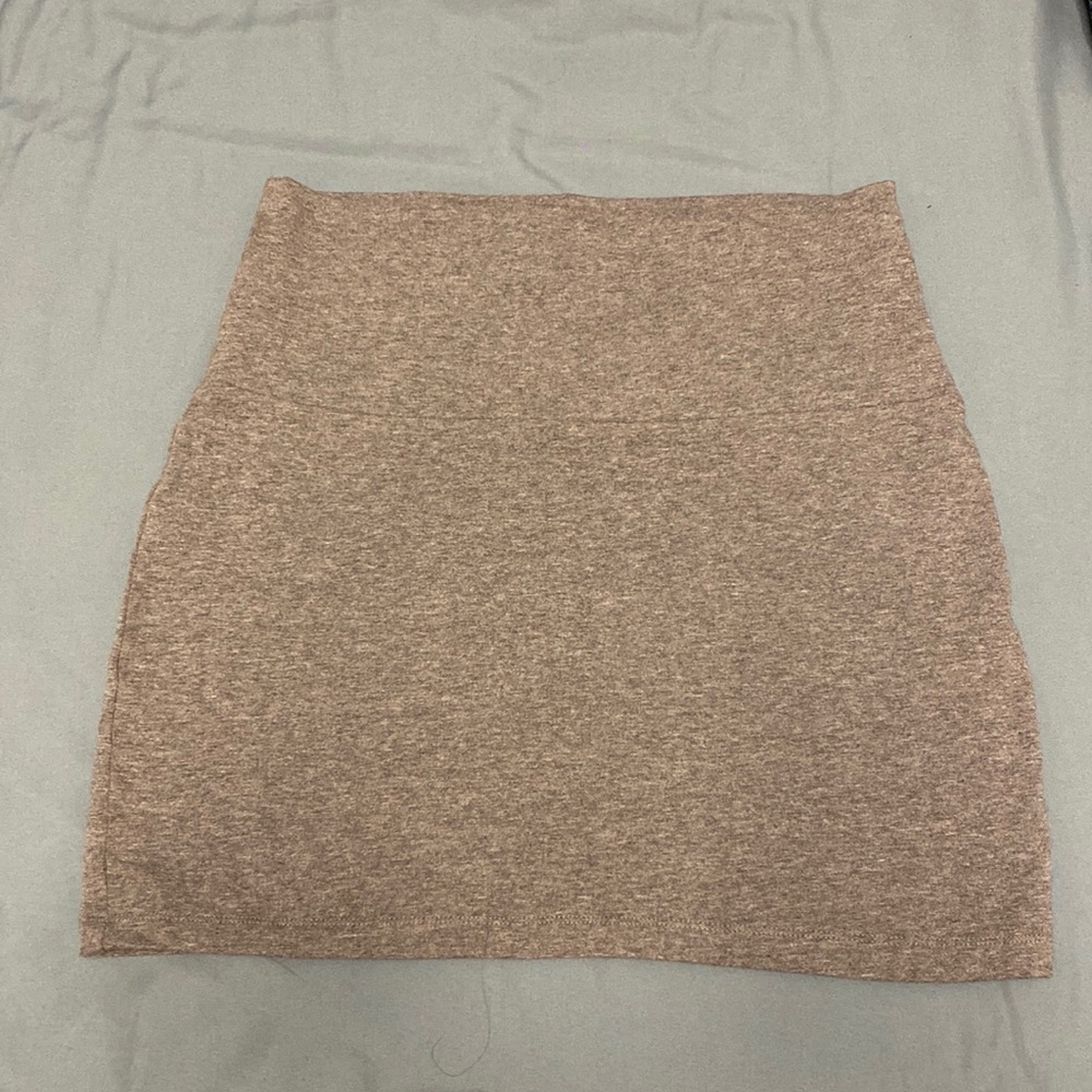 Grey mini skirt